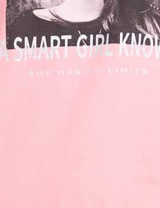 Vestido con capucha estampado personalizable de alta calidad para mujer Sudadera suave para invierno con logotipo frontal al por mayor - Product Image 5