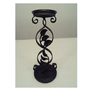 Mini Size <b>Black</b> Powder Coated Iron Candle <b>Holder</b> Stand Decorative Design For Home Living Room Party Christmas Decoration Use - Product Image 5