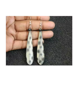 Pendientes de cuerno de búfalo de nuevo diseño para mujer a precio mayorista de La India hechos a mano por Artesanías de media luna - Product Image 4