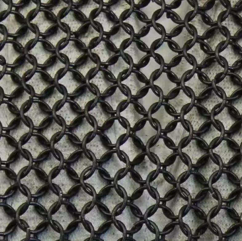 ปิดท้ายสีดำ