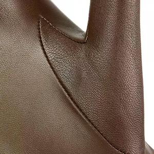 Gants de conduite en cuir de vache personnalisés à logo, très vendus, hautement performants, décontractés et élégants, avec une fonction de sécurité - Product Image 5