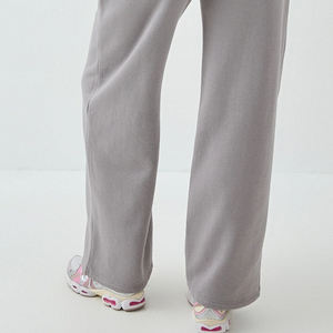 Chándal para Mujer con Mangas Largas, Tela de Alta Calidad, Diseño Transpirable con Logotipo, Pantalón Recto de Pierna Ancha con Precio de Mayoreo - Product Image 6