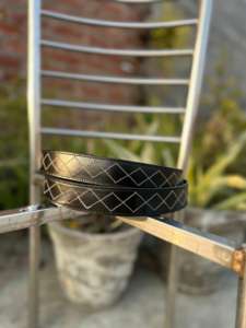 Elegante Cinturón de Cuero Vacuno con Acabado Elegante, Hebilla de Hierro Resistente, 3.5cm de Ancho, Personalizable para Uso en la Oficina y Casual - Product Image 2