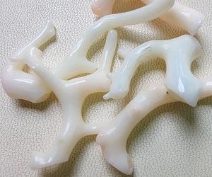 ขายแท่งปะการังสีขาว44Cts แท่งเฉดสีชมพูอัญมณีสีขาวปะการังธรรมชาติ100% แท่งขัดหลวมสำหรับทำเครื่องประดับ - Product Image 1