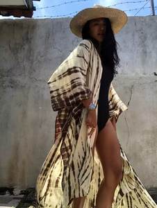 El más nuevo diseño hecho a mano Tie Dye Rayon Kimono Robe Beautiful One Size Floor-Length Kimono de mujer con cinturón Patrón sólido - Product Image 5