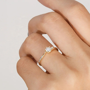 แหวนเพชรเพาะเลี้ยงในห้องปฏิบัติการ ได้รับการรับรองจาก IGI ทองคำแท้ 14K แหวนสวยงามระดับ VVS สำหรับผู้หญิง แหวนหมั้นเพชร VVS มอยส์ซาไนต์ - Product Image 5