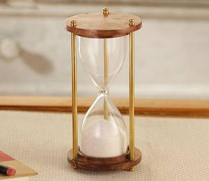 Modern Design New Table Top Brass <b>Hourglass</b> <b>Timer</b> Handcrafted Sand <b>Timer</b> for Home Office Wholesale <b>Hourglasses</b> Metal Material - Product Image 4