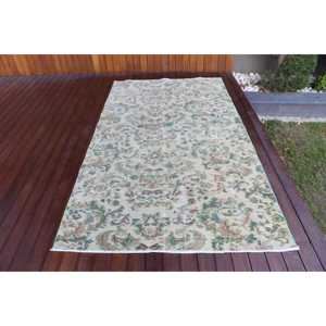 พรมวินเทจสไตล์ตุรกี ขนาด 4.5x7.9 ฟุต ลายต้นไม้และพืชสีเขียว ทำจากขนสัตว์ - Product Image 1