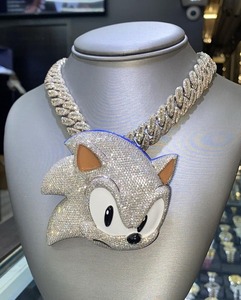 Pendentif Hip-Hop Personnalisé en Argent et Or Plaqué, Émaillé 3D, Sertie de Moissanite, Bijou Personnalisé, Testé au Diamant - Product Image 3