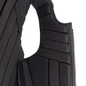 Chaleco Ecuestre Profesional de Invierno para Montar a Caballo, de Cuero, Transpirable, Acolchado, Protector de Cuerpo de Seguridad para Hombres y Mujeres - Product Image 4