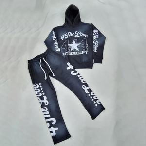 Sudadera con logotipo personalizado, conjunto deportivo de alta calidad con sudadera con cremallera y pantalones deportivos ajustados para entrenamiento, correr y fitness. - Product Image 1