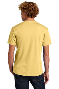 T-shirt à col rond à manches courtes T-shirt jaune personnalisé teint par vêtement - Product Image 3