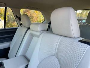 Utilisé 2024 T0Y0TA GRAND-HIGH-LANDER Limité Sans Accidents de la circulation - Product Image 5