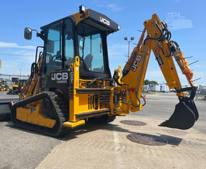 Chargeuse-pelleteuse MERIT JCB 1CXT - Product Image 3