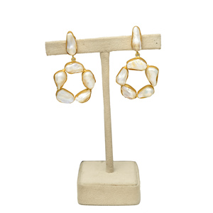 ต่างหูห้อยทรงกลมสีขาวหอยนางรมธรรมชาติสไตล์วินเทจต่างหูเจ้าสาวชุบทองทองเหลืองรูปทรงไม่สม่ำเสมอ - Product Image 3