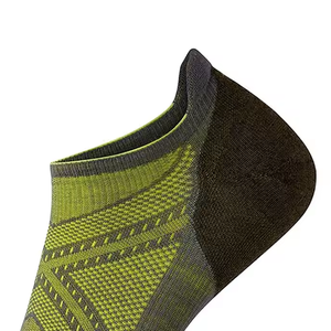 Chaussettes d'entraînement haute performance pour athlètes Chaussures d'équipage tricotées respirantes pour la saison de printemps - Product Image 4