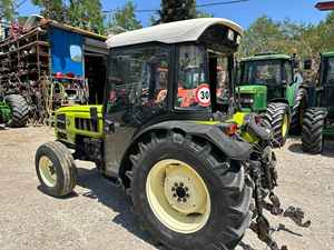 Tractor Usado HURLIMAN XN 708 con Tracción 2WD y 4WD, 75HP, 3400kg, 6001-8000 Horas - Product Image 4