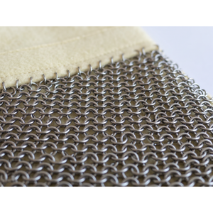 Mitaine résistante à la chaleur en maille de fer Poly-safe 40 cm en feutre Kevlar - Product Image 1