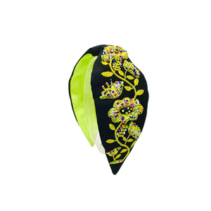 Bandeaux perlés faits à la main de haute qualité fabriqués par des artisans dans une variété de couleurs et de modèles pour toutes les occasions - Product Image 1