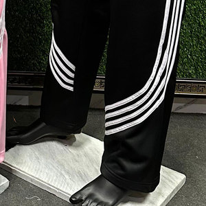 OEM Custom High Quality Lightweight 100% Polyester Fleece Straight Mid Waist Casual Sports Sweatpants with Custom Printing - Product Image 4