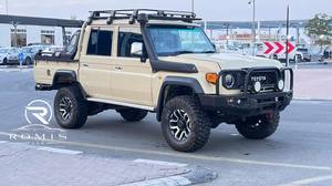 Toyota Land Cruiser GXL 4x4 Double Cabine Pick-up Véhicule Utilitaire Tout-Terrain 2015 - Product Image 5