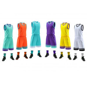 Ensemble de maillots de basket-ball unisexe sur mesure respirant grande taille 2026, modèle XS, logo imprimé par transfert thermique, 100 % polyester, vente en gros - Product Image 6