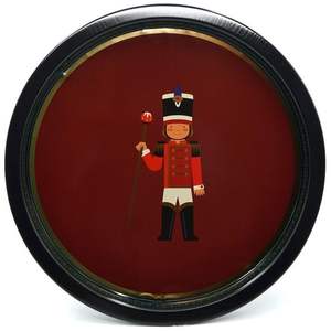 Plateau métallique rond décoratif pour jeune soldat Ø 315 mm - Product Image 3