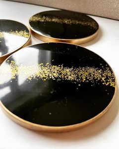 Posavasos Decorativo de Resina Epoxi Hecho a Mano, Estilo Bohemio, Ecológico, para Servir Bebidas con Estilo en Mesas del Hogar, M/S SHAAD - Product Image 1