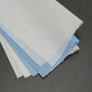 Lingettes humides de style croisé de haute qualité en microfibre imperméable respirant Spunlace tissu non tissé élégant direct usine vietnamienne - Product Image 5