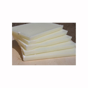 Cire de paraffine brute entièrement raffinée et semi-raffinée dans des emballages de 50 kg de formes solides pour la production de cire de paraffine Vela - Product Image 2