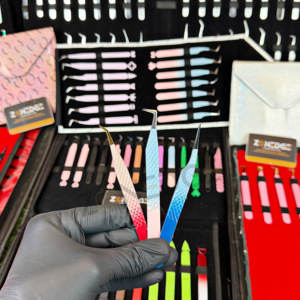 Pinzas de Extensión de Pestañas con Punta de Fibra de Calidad Premium, Diseño de Colores Personalizados, Colores Personalizados, Marca Privada - Product Image 3