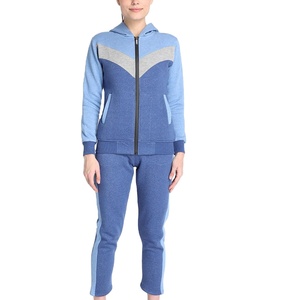 Ensemble de survêtements pour femmes de haute qualité Tissu à séchage rapide Conception légère Survêtements deux pièces pour vêtements de sport et de sport - Product Image 1