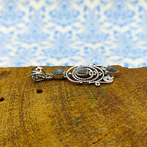 Vente en gros de pendentifs fins en argent 925 Charms Trendy Natural Rainbow Moonstone Multiple Stone Bezel Necklace Manufacturer's Stone - Product Image 3