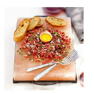 Dalles de cuisine au sel de l'Himalaya Carreaux de sel de roche en cristal naturel Plateau en acier inoxydable sculpté pour barbecue Décoration de la maison OEM - Product Image 2