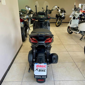 Motocicleta de Gasolina PIAGGIO BEVERLY 300 S - Product Image 5