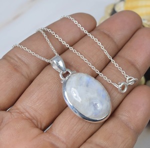 มูนสโตนสายรุ้งสีขาว925จี้เงินสเตอร์ลิงเครื่องประดับทำด้วยมือรูปไข่เดือนจูเนของขวัญวันเกิดสำหรับวันเกิด - Product Image 2