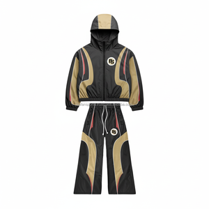 Conjunto de chándal cortavientos de nailon 220 GSM con estilo de talla grande, conjunto de cortavientos de calor de dos tonos negro dorado con acentos rojos con logotipo personalizado - Product Image 1