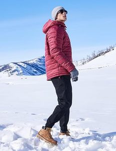 Chaqueta acolchada de moda de tendencia 2025 para hombre con logotipo personalizado proveedor OEM impermeable ligero aislado ropa de abrigo de invierno al por mayor - Product Image 5