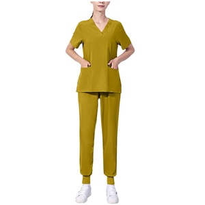 Ensembles d'uniformes d'infirmière UMIQ personnalisés à manches courtes pour femmes, respirants, décontractés, en sergé polyester/coton, pour hôpital – Meilleures ventes 2025 - Product Image 1