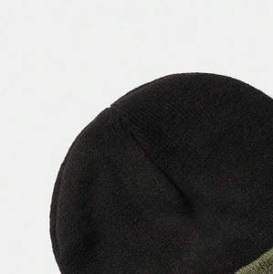 Gorros de Invierno Profesionales al Mejor Precio, Fabricante de Jacquard en Pakistán, Diseña Tu Propio Gorro Unisex con Diseño Digital - Product Image 3