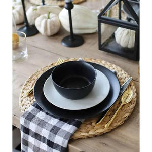 Napperon rond en jacinthe d'eau fait à la main, écologique et durable au meilleur prix de BLUE LOTUS Vietnam - Product Image 4