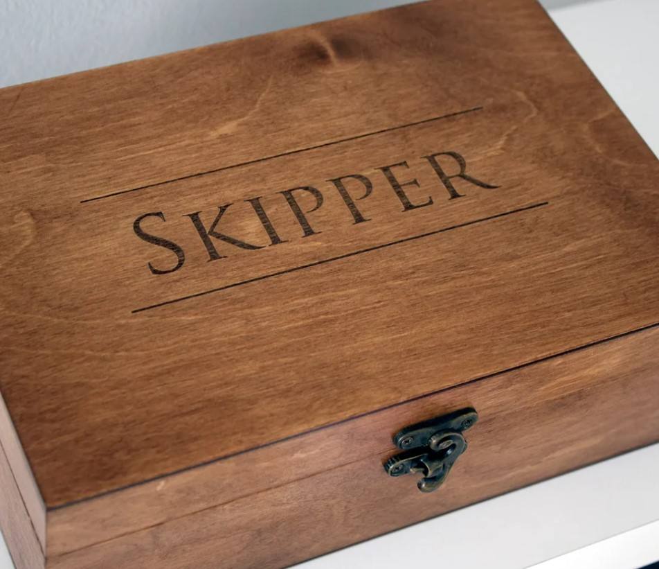 สีน้ำตาล