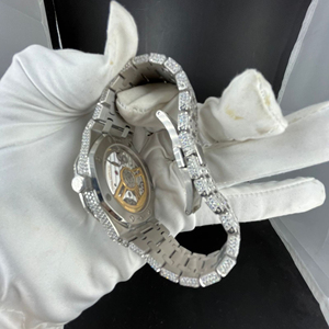 Montre personnalisée Moissanite en or jaune d'affaires antique carré de luxe | Squelette glacé VVS | Passes Diamond Tester Wholesale - Product Image 5