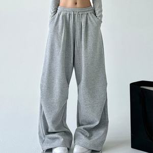 Pantalon de survêtement vierge à jambe droite et double taille avec logo personnalisé Pantalon de survêtement baggy à jambes larges pour femmes, gris éponge français, lourd, 350 g/m² - Product Image 2