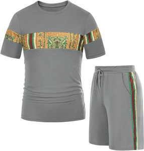 Ropa de poliéster con logotipo personalizado para hombre, 15 colores, gran oferta, conjunto de verano, camiseta gráfica para hombre, conjuntos cortos de dos piezas - Product Image 1