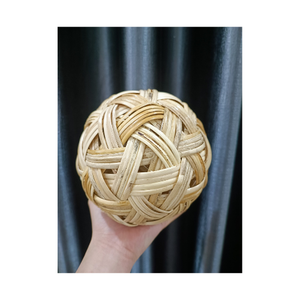 Pelotas de fútbol de ratán Sepaktakraw redondas naturales ecológicas 100% de Vietnam pelado de ratán hecho a mano y pelota de núcleo - Product Image 4