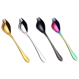 ชุดช้อนส้อมสแตนเลสทรงใบไม้และทัพพีเครื่องใช้บนโต๊ะอาหาร - Product Image 3