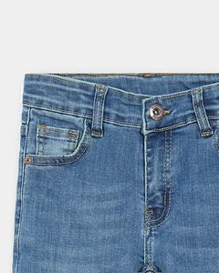 กางเกงยีนส์เด็กผู้ชายทรงตรง ผ้าเดนิมเนื้อแน่น ระบายอากาศได้ดี ซักได้ เหมาะสำหรับใส่ไปโรงเรียนและงานปาร์ตี้ในฤดูใบไม้ผลิ - Product Image 5