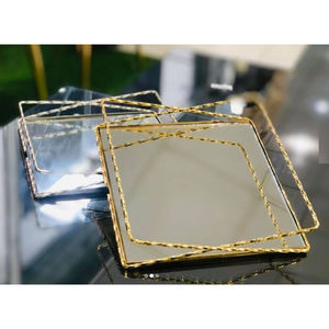 Plateau miroir doré Cadre métallique rectangulaire Plateau décoratif de table au design attrayant Meilleure vente au prix de gros - Product Image 2