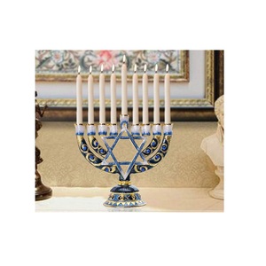 Venta al por mayor hecho a mano 5-brazo plata Metal Menorah candelabro titular para decoración del hogar Navidad bodas - Product Image 5